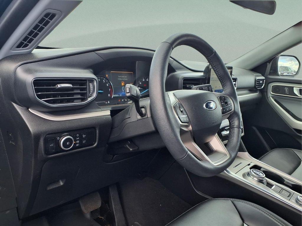 used 2024 Ford Explorer car, priced at $37,408