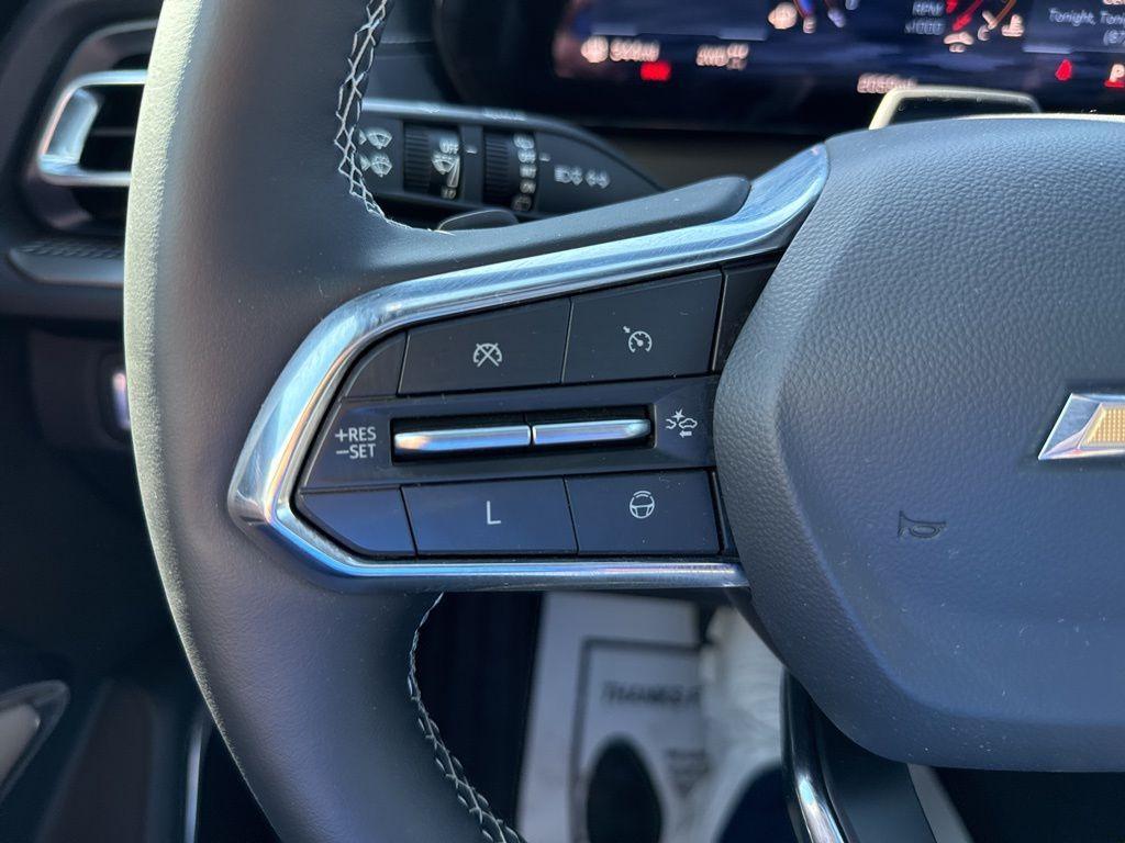 used 2024 Chevrolet Traverse car, priced at $46,997