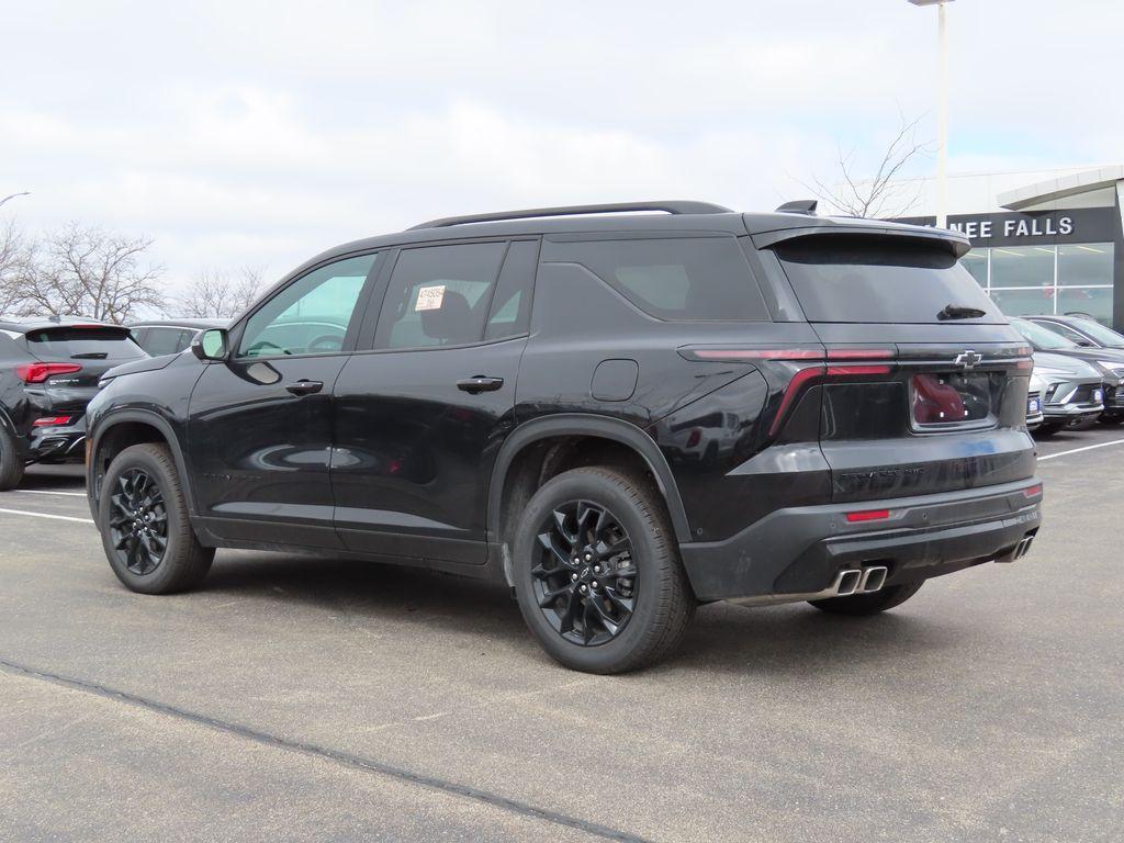 used 2024 Chevrolet Traverse car, priced at $46,997