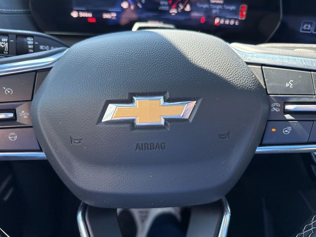 used 2024 Chevrolet Traverse car, priced at $46,997