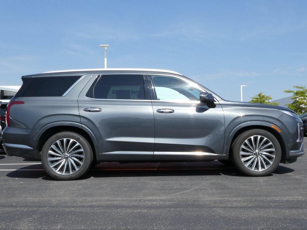 used 2024 Hyundai Palisade car, priced at $36,416