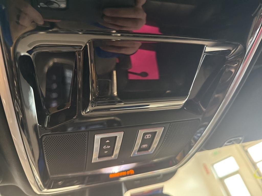 used 2015 Land Rover Range Rover Sport car, priced at $17,997