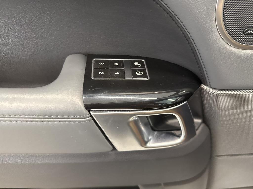 used 2015 Land Rover Range Rover Sport car, priced at $17,997