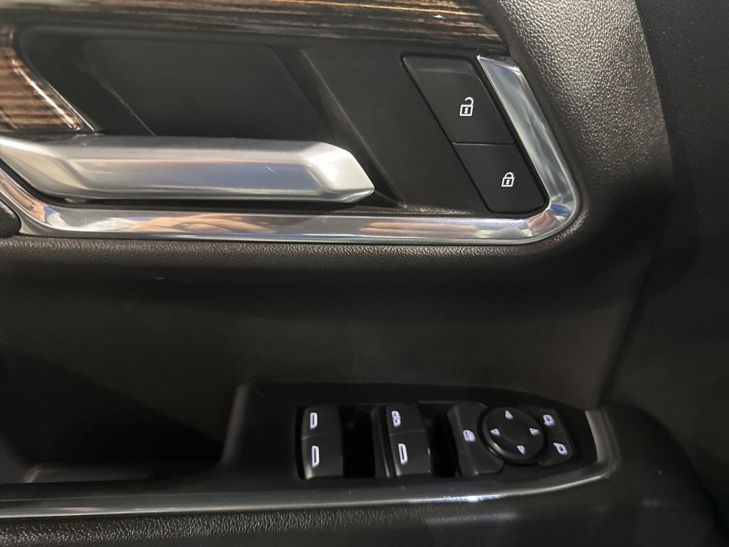 used 2024 GMC Sierra 1500 car, priced at $46,997