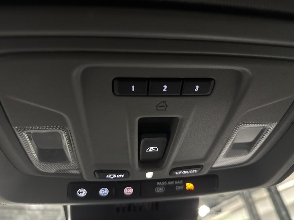 used 2024 GMC Sierra 1500 car, priced at $46,997