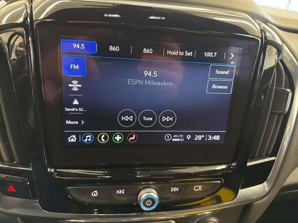used 2023 Chevrolet Traverse car, priced at $31,997