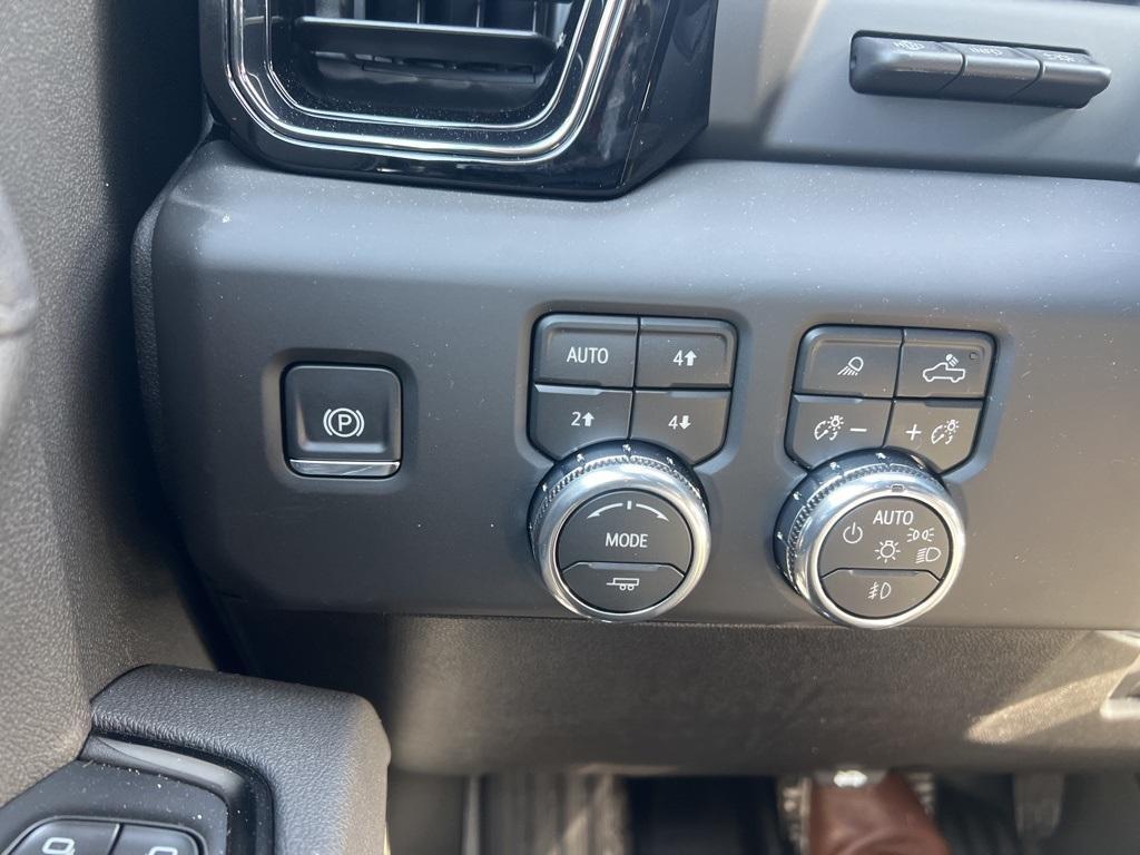 new 2026 GMC Sierra 2500 car, priced at $90,159