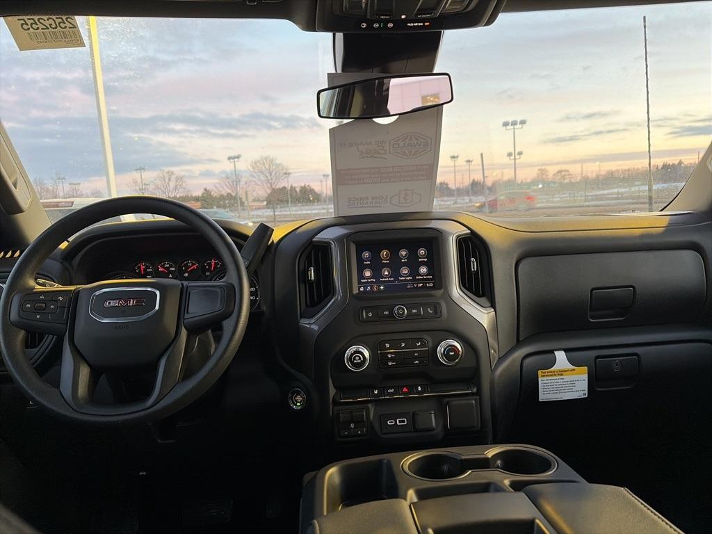 new 2025 GMC Sierra 2500 car, priced at $55,615