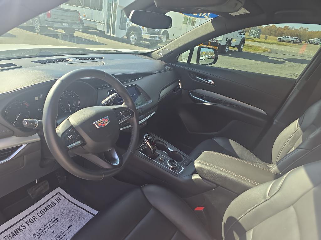 used 2022 Cadillac XT4 car, priced at $26,995