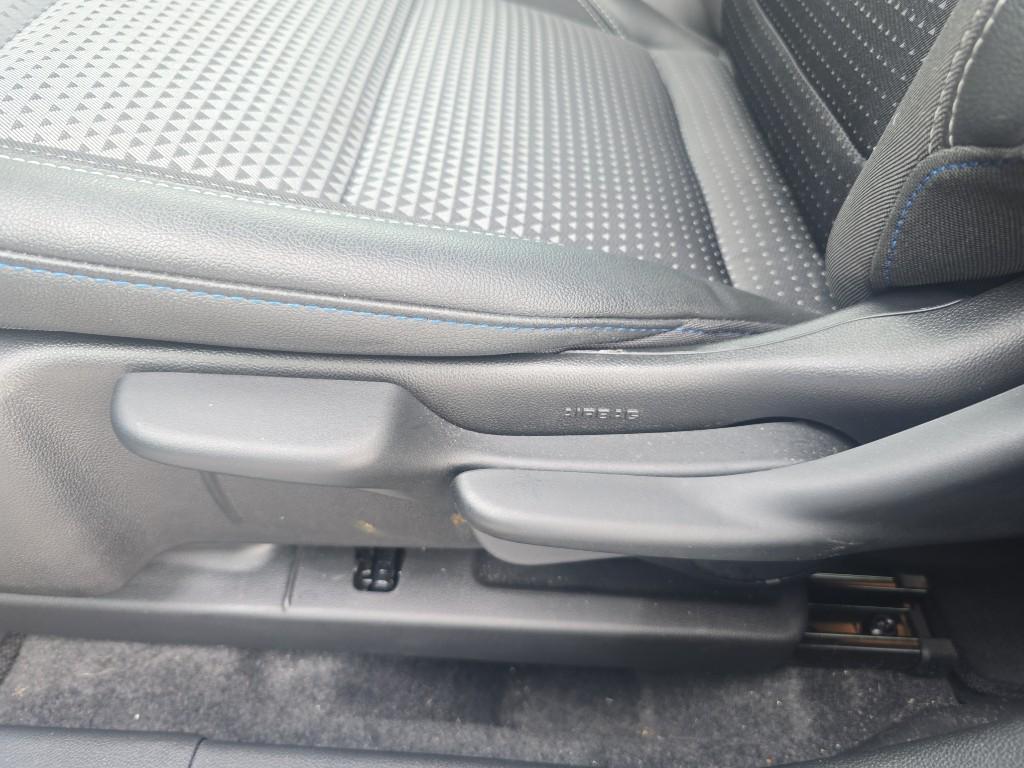 used 2025 Chevrolet Trax car, priced at $23,995