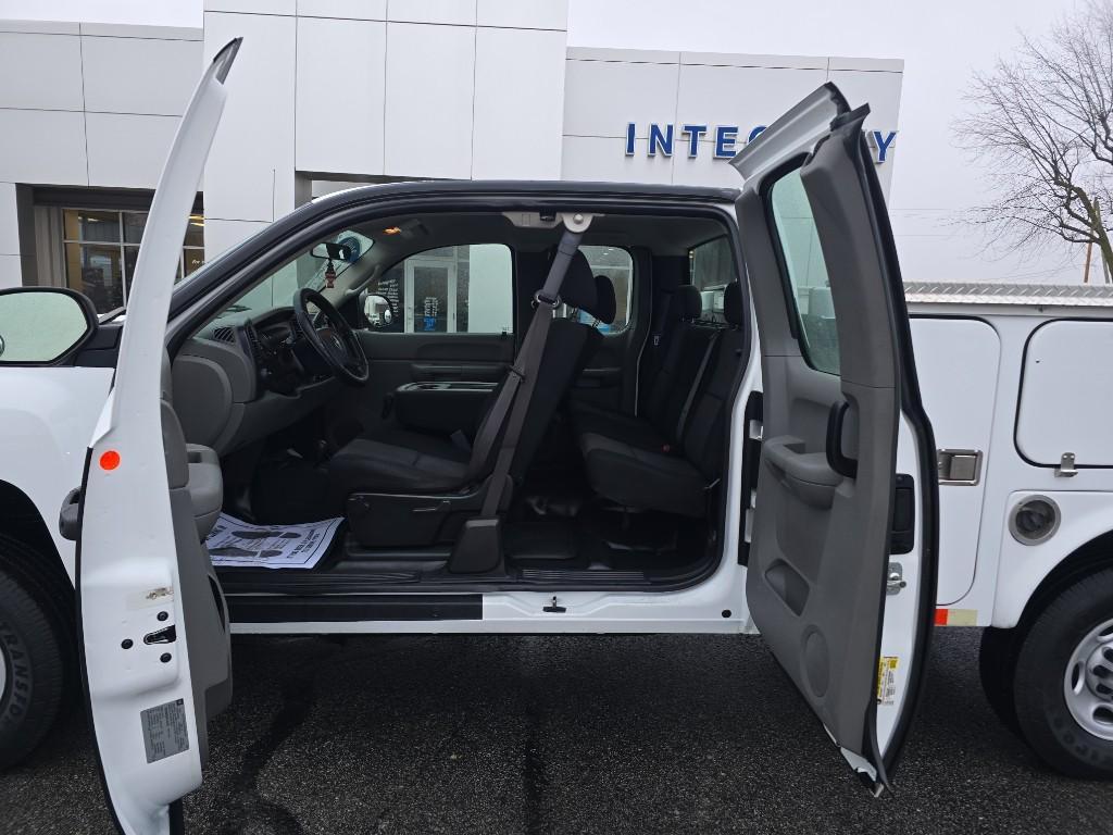 used 2008 Chevrolet Silverado 2500 car, priced at $24,995