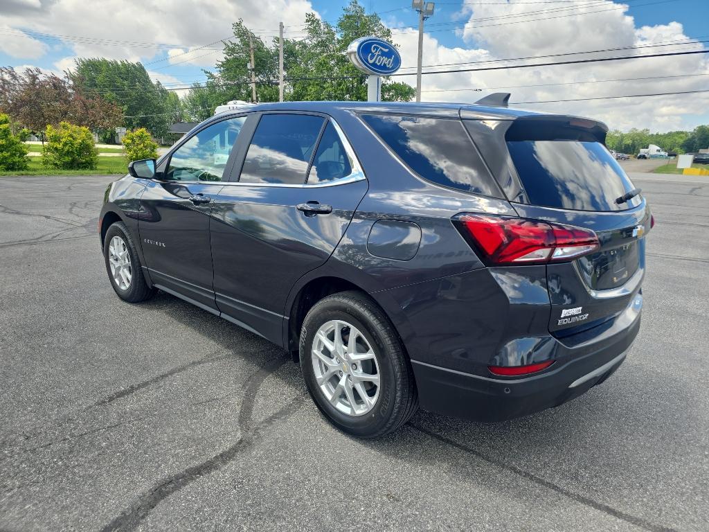 used 2022 Chevrolet Equinox car, priced at $18,995