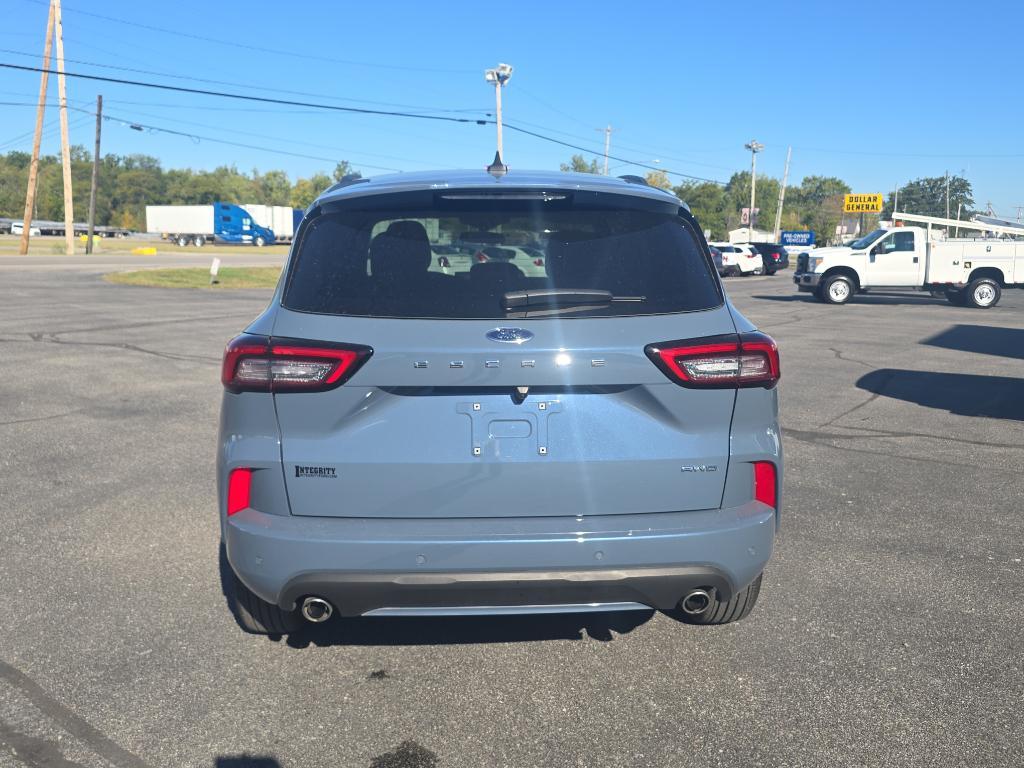 used 2024 Ford Escape car, priced at $25,995