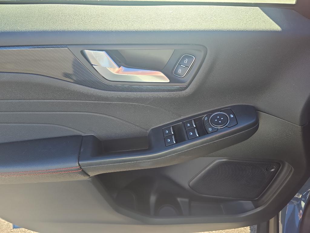 used 2024 Ford Escape car, priced at $25,995