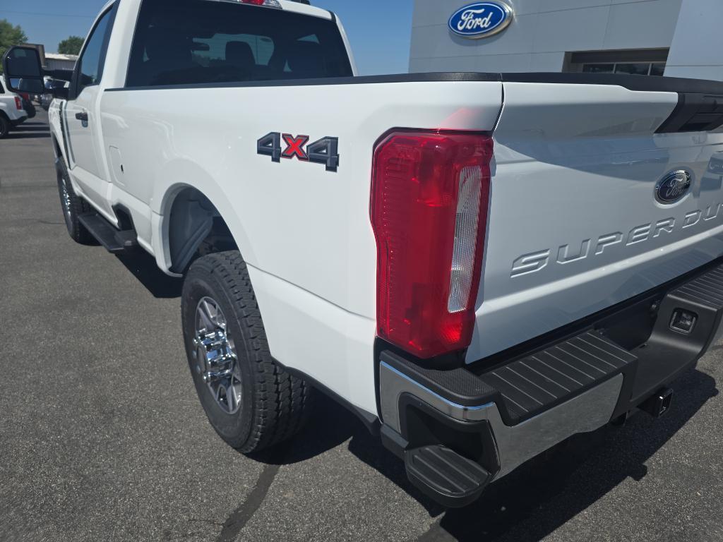 new 2025 Ford F-350 car, priced at $53,995