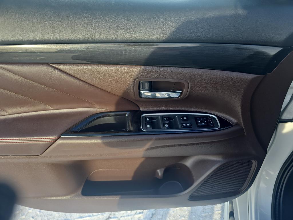 used 2018 Mitsubishi Outlander PHEV car, priced at $15,995