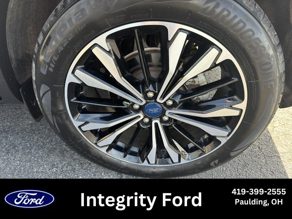 used 2022 Ford Escape car, priced at $21,995