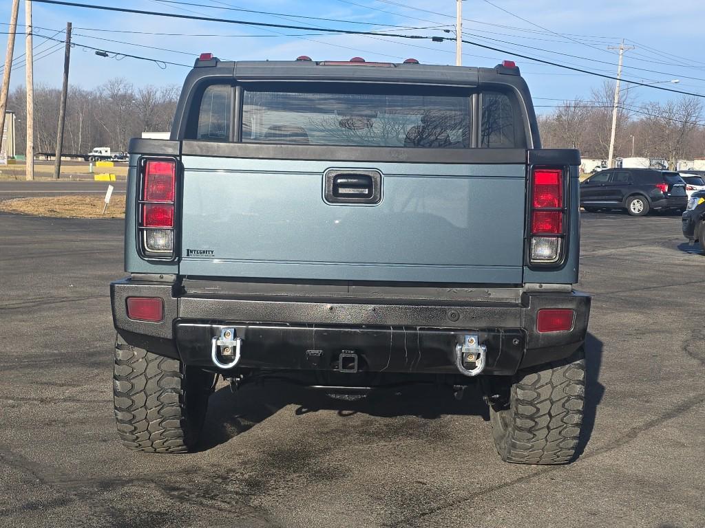 used 2005 Hummer H2 car, priced at $13,995