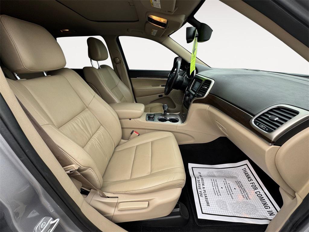 used 2014 Jeep Grand Cherokee car, priced at $10,890