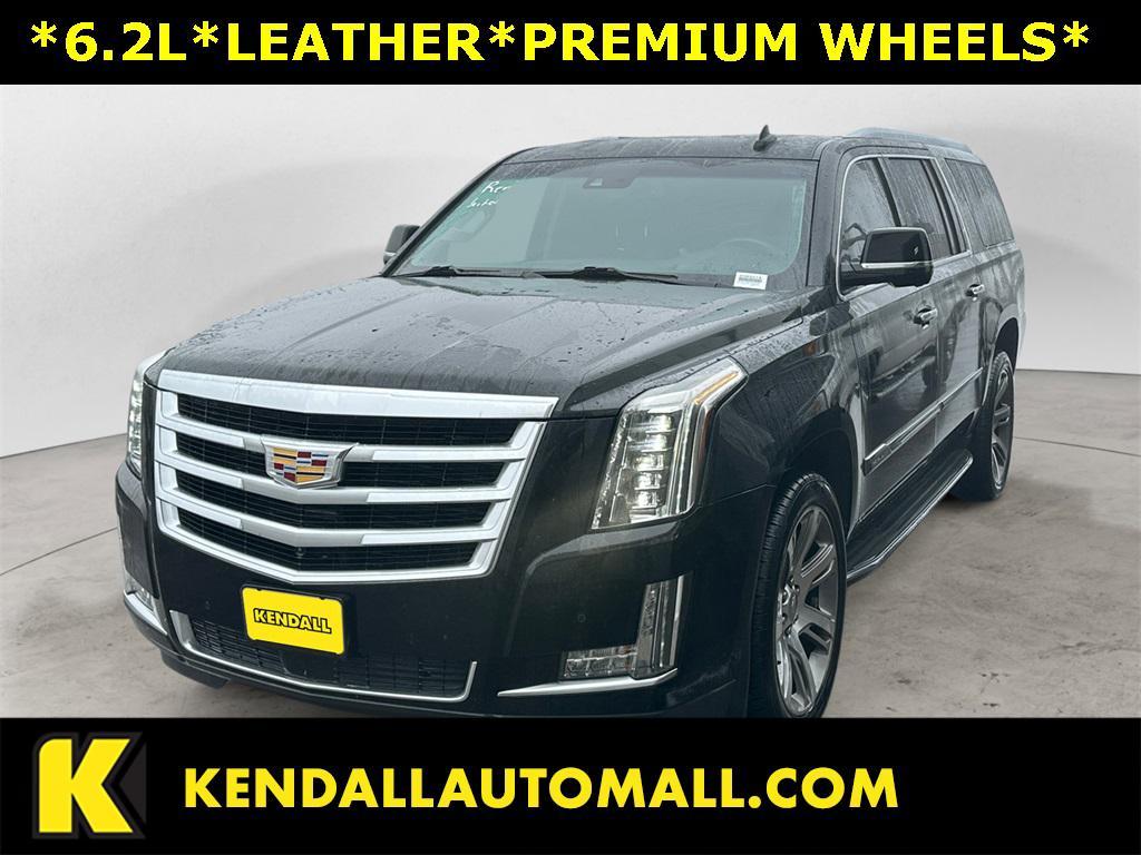 used 2015 Cadillac Escalade ESV car, priced at $22,692