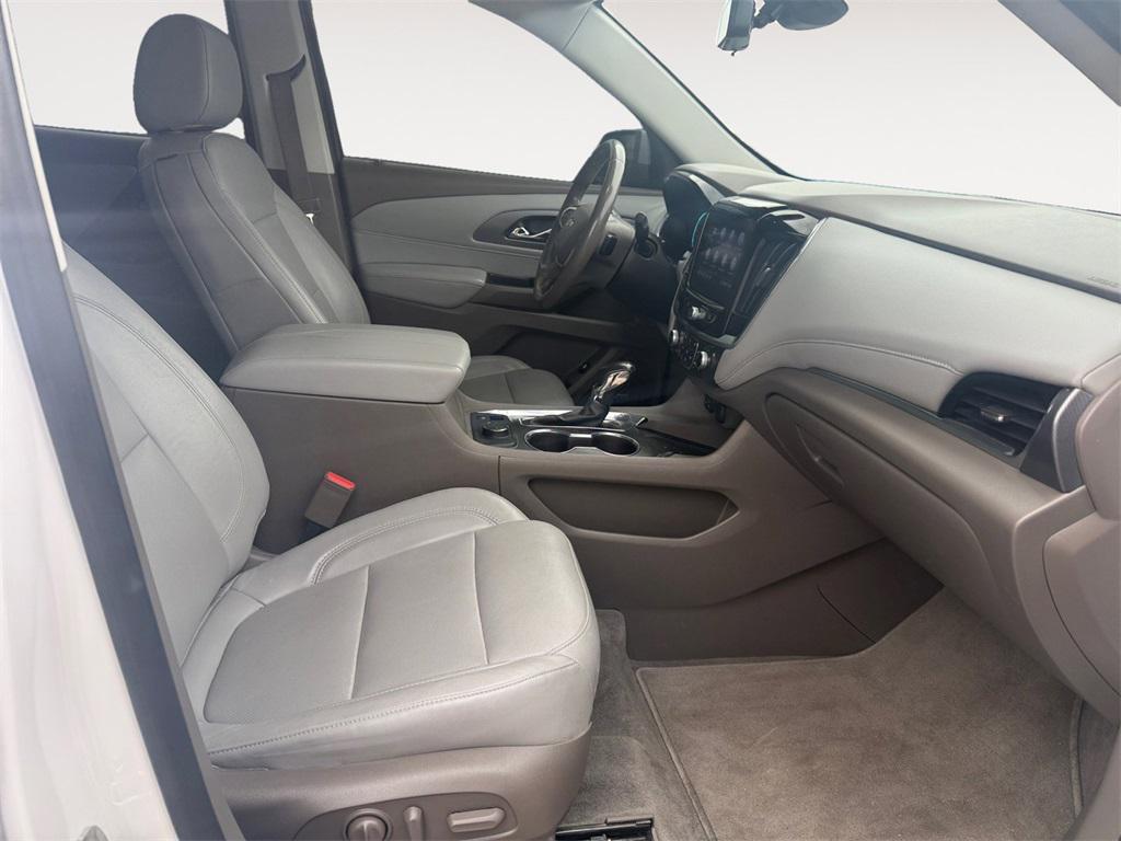 used 2021 Chevrolet Traverse car, priced at $24,995