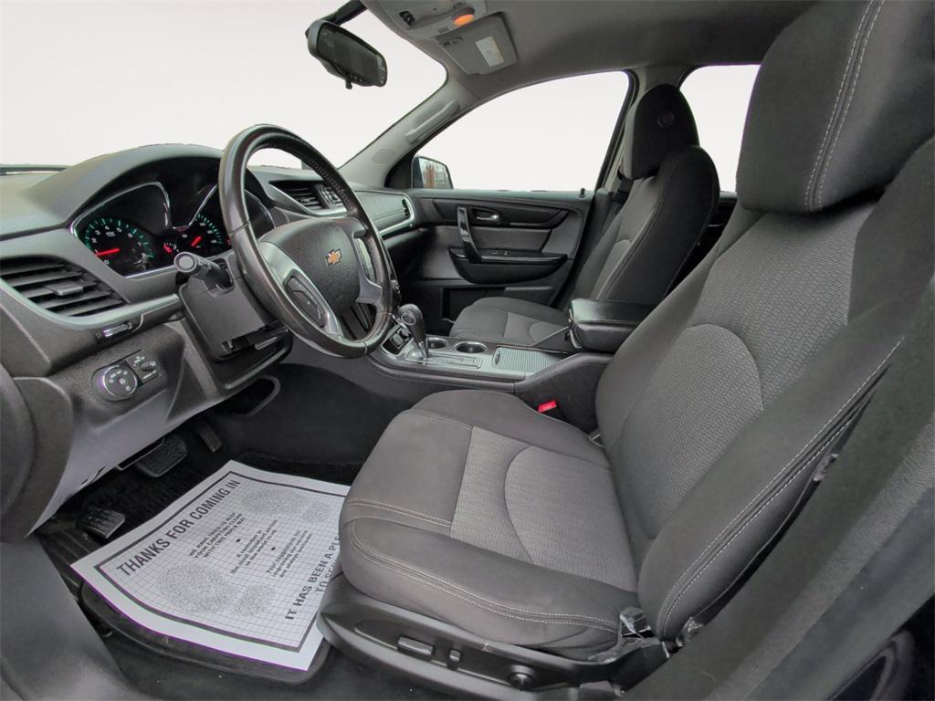 used 2015 Chevrolet Traverse car, priced at $8,995