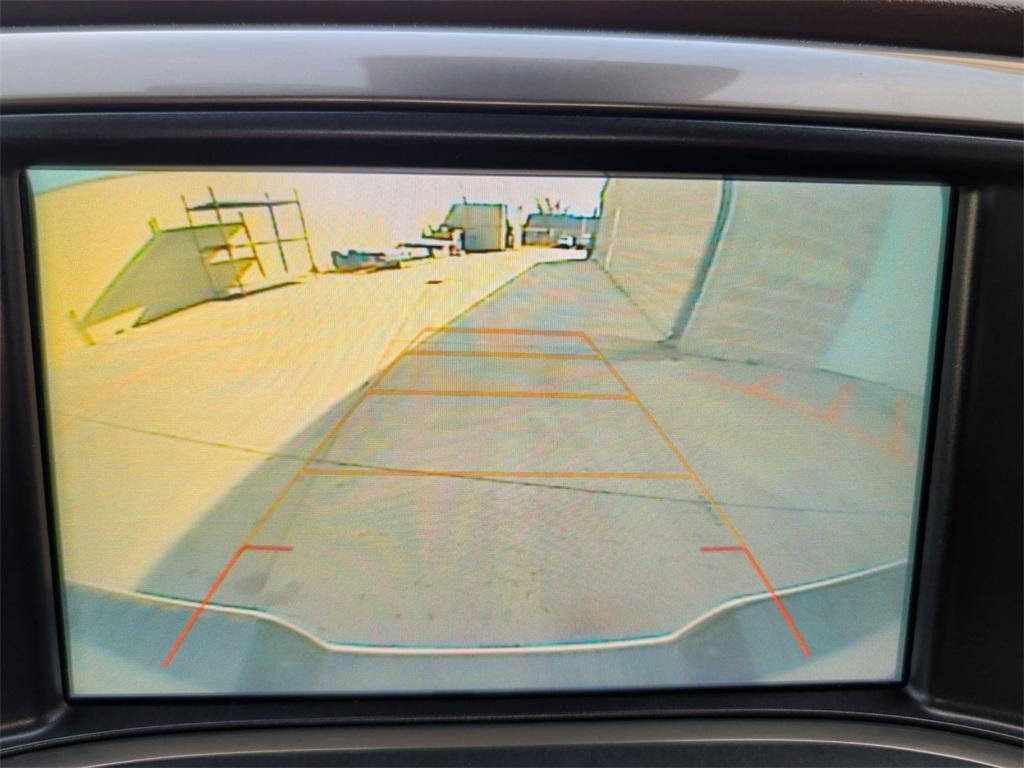 used 2018 Chevrolet Silverado 1500 car, priced at $32,933