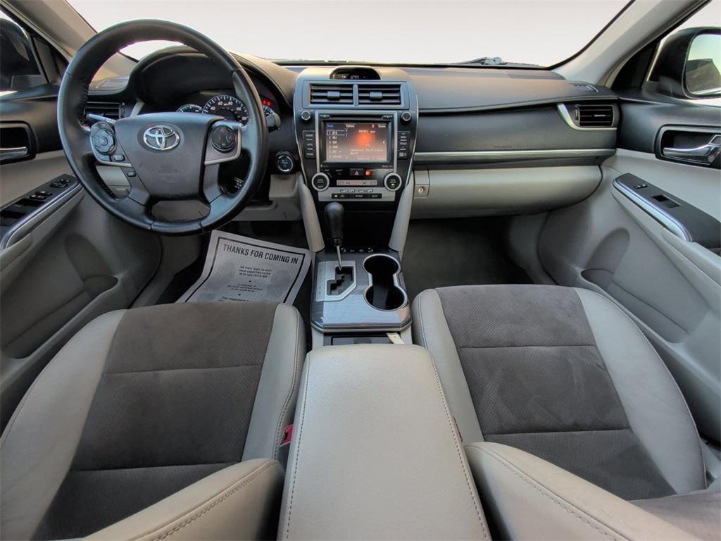 used 2014 Toyota Camry Hybrid car, priced at $7,990