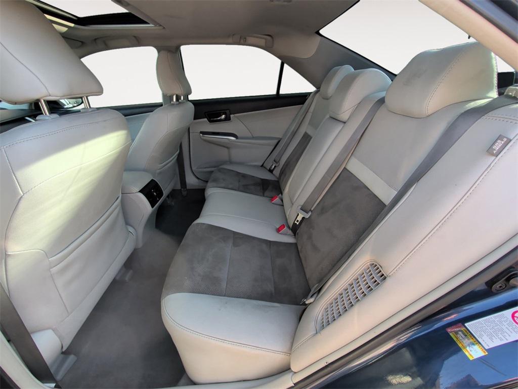 used 2014 Toyota Camry Hybrid car, priced at $7,990