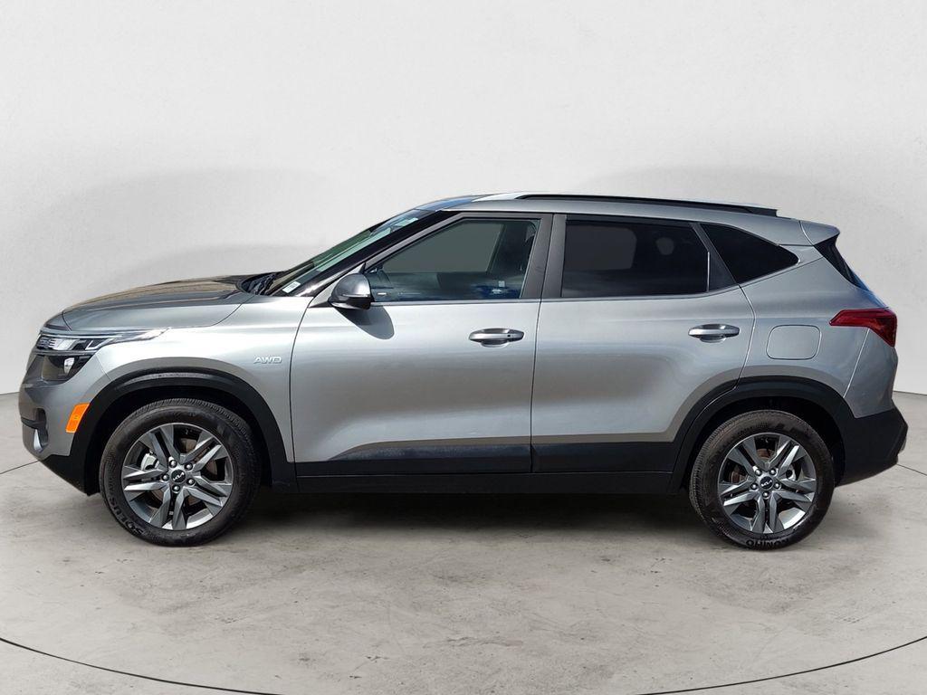 used 2023 Kia Seltos car, priced at $24,494