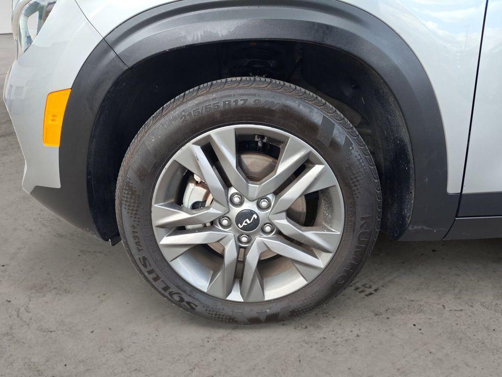 used 2023 Kia Seltos car, priced at $24,494