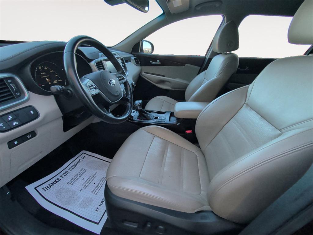 used 2019 Kia Sorento car, priced at $18,992