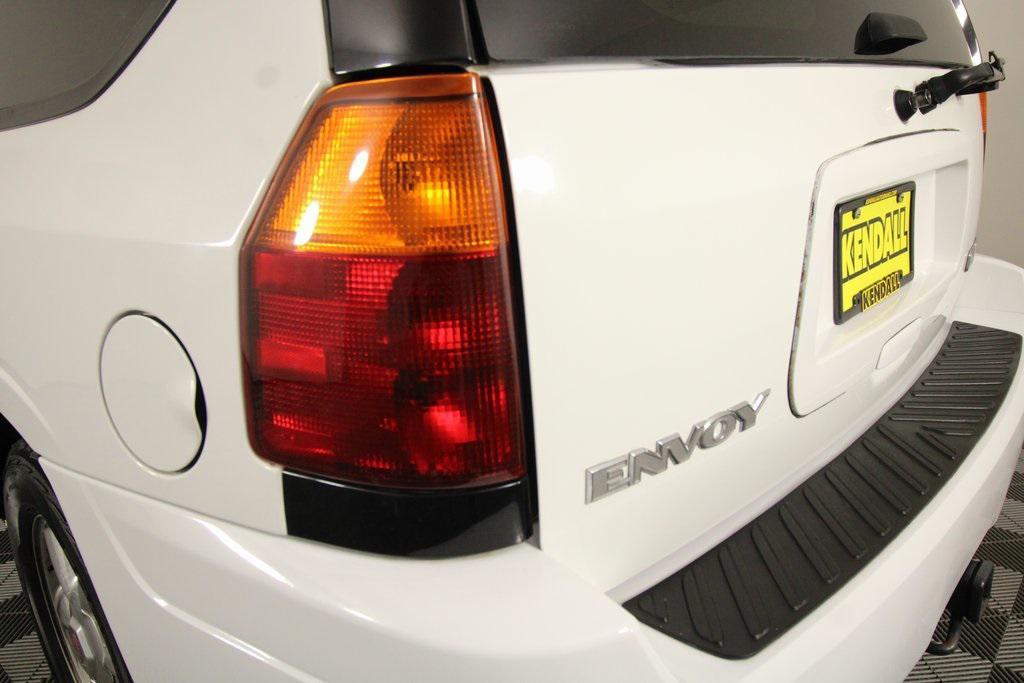 used 2003 GMC Envoy car, priced at $4,692