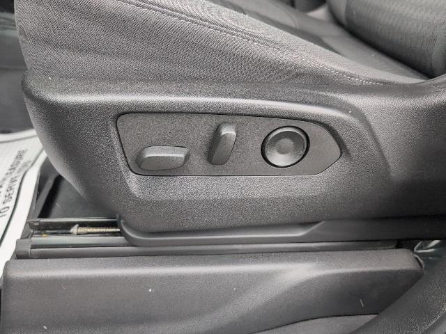 used 2022 Chevrolet Silverado 1500 car, priced at $31,229