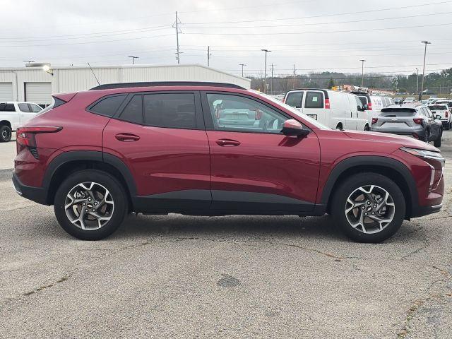 used 2025 Chevrolet Trax car, priced at $21,850