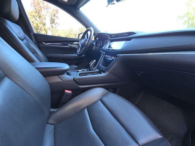 used 2021 Cadillac XT5 car, priced at $24,800