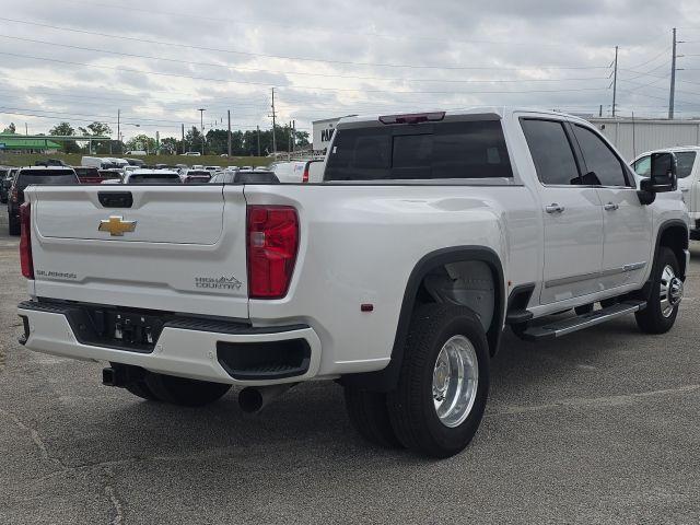 used 2025 Chevrolet Silverado 3500 car, priced at $78,500
