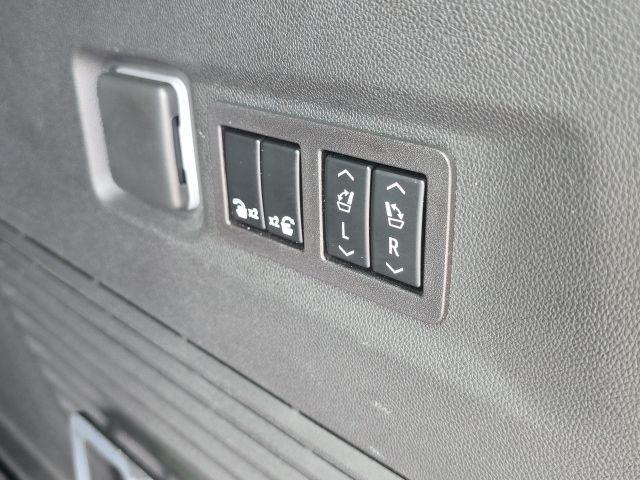 used 2023 GMC Yukon XL car, priced at $71,250