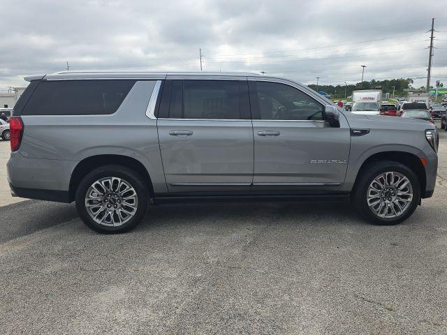 used 2023 GMC Yukon XL car, priced at $71,250