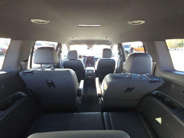 used 2024 GMC Acadia car, priced at $35,800