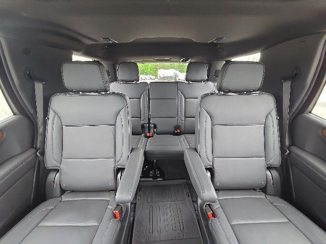 used 2025 GMC Yukon car, priced at $74,000