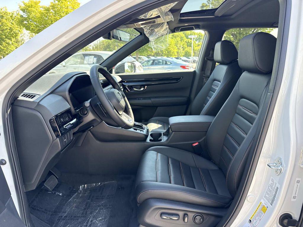 new 2026 Honda CR-V Hybrid car, priced at $44,455