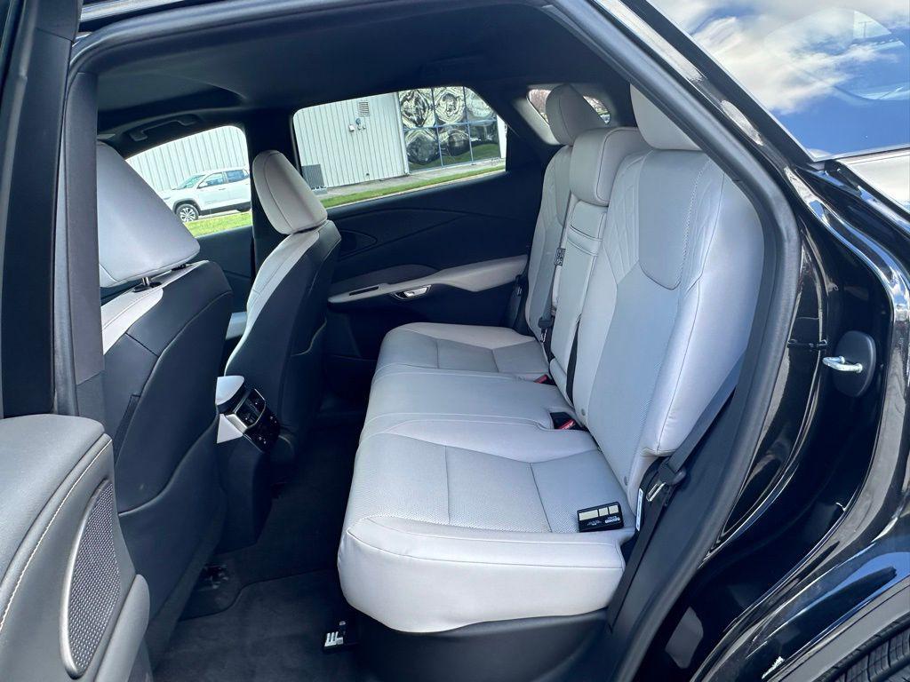 used 2024 Lexus RX 350 car, priced at $50,500