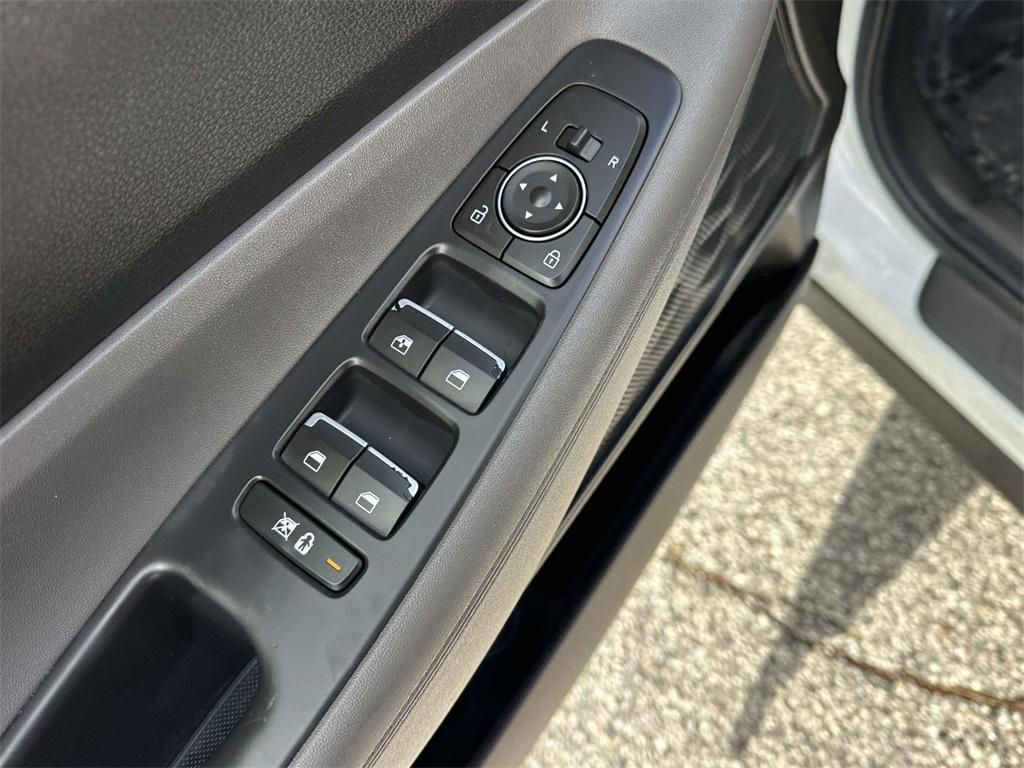 used 2019 Hyundai Santa Fe car, priced at $17,000