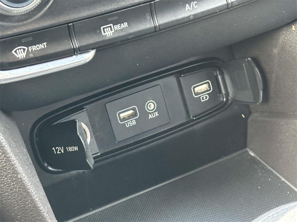 used 2019 Hyundai Santa Fe car, priced at $17,000