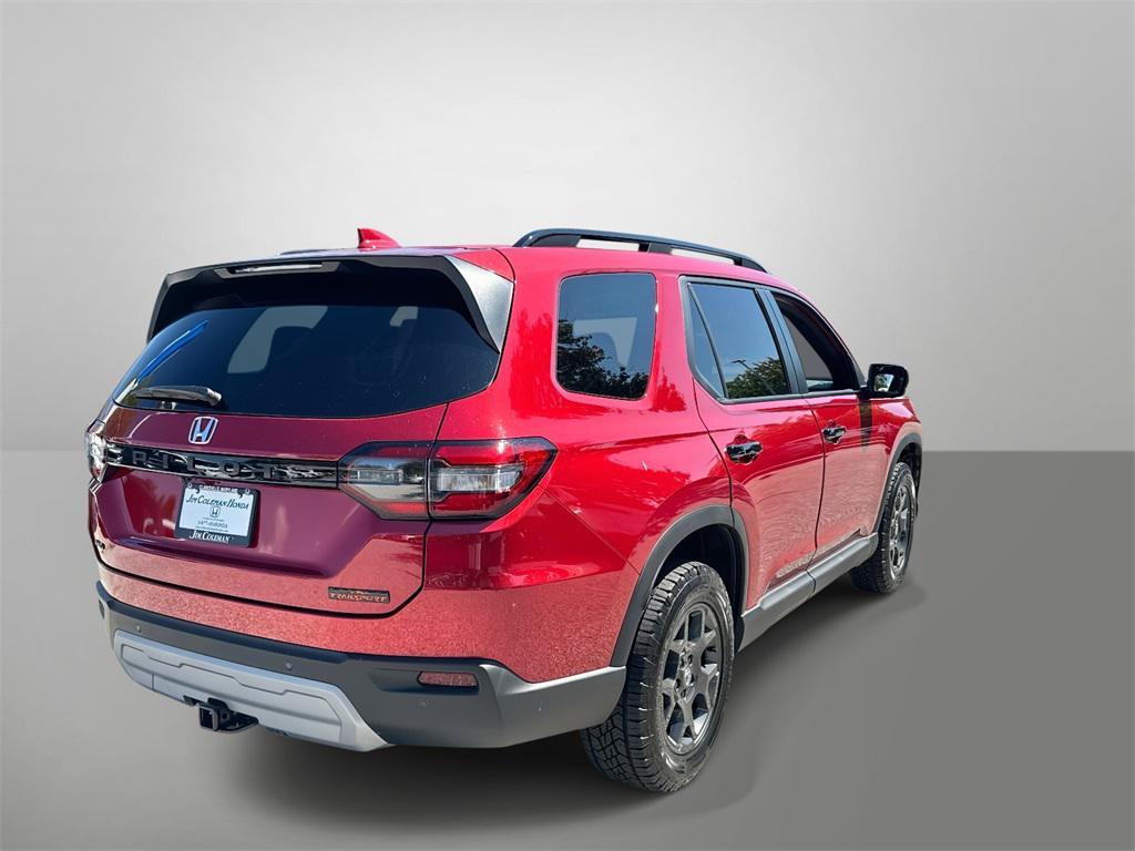 new 2025 Honda Pilot car, priced at $51,305