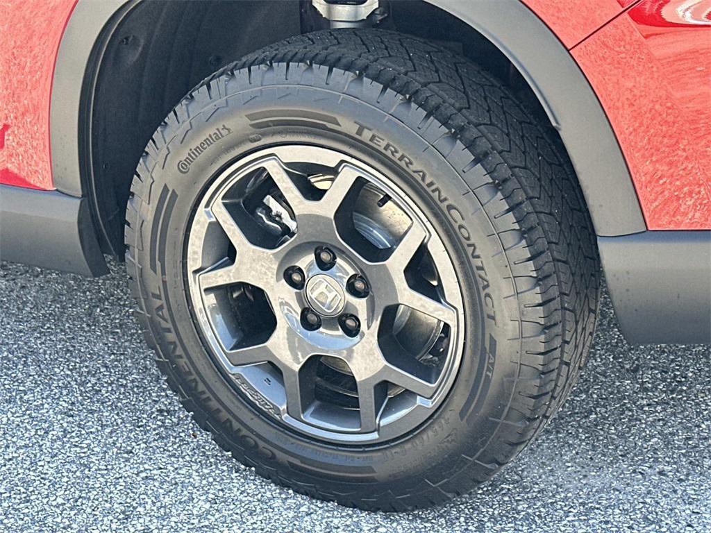 new 2025 Honda Pilot car, priced at $51,305