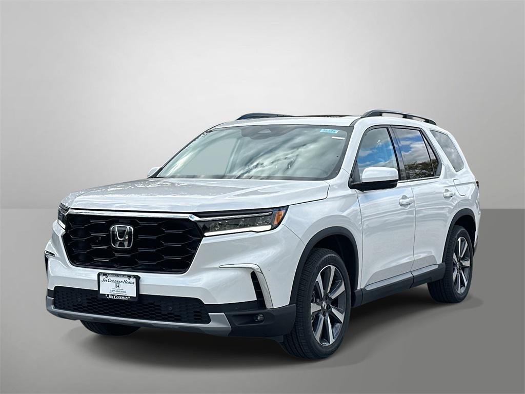 new 2025 Honda Pilot car, priced at $51,550
