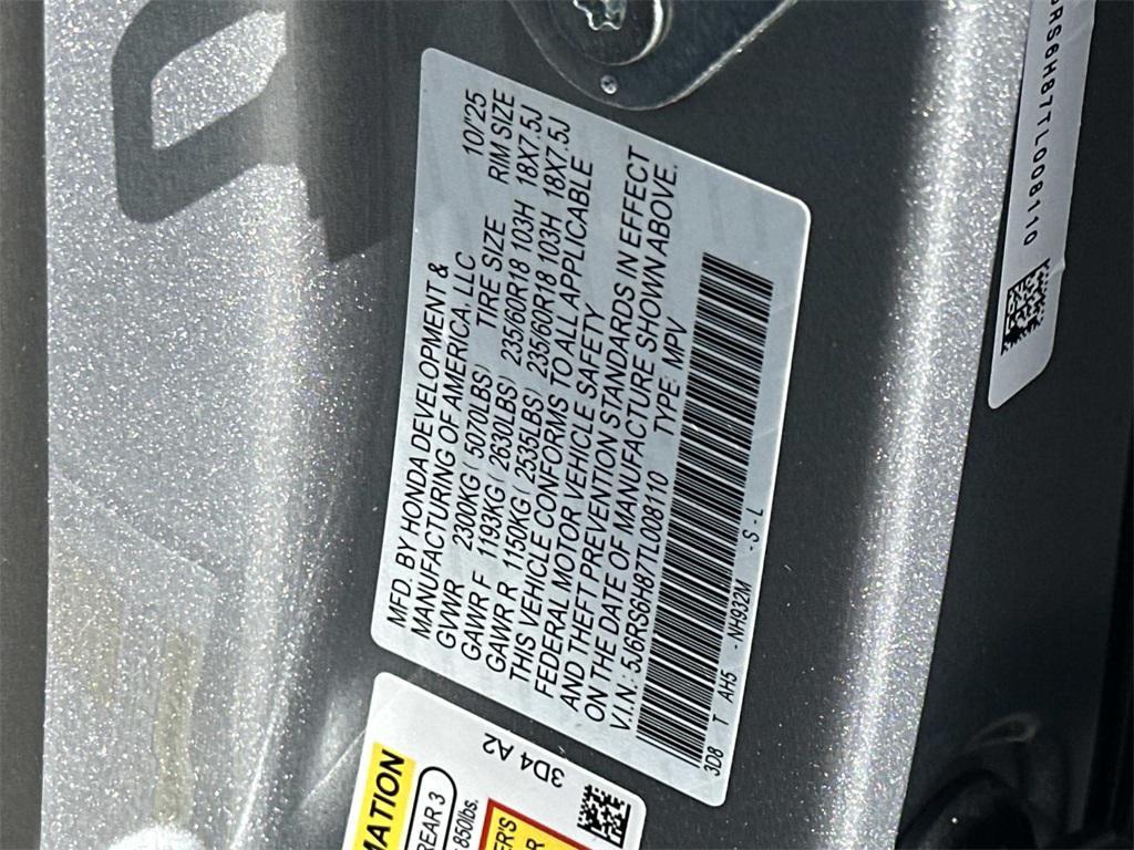 new 2026 Honda CR-V Hybrid car, priced at $41,675