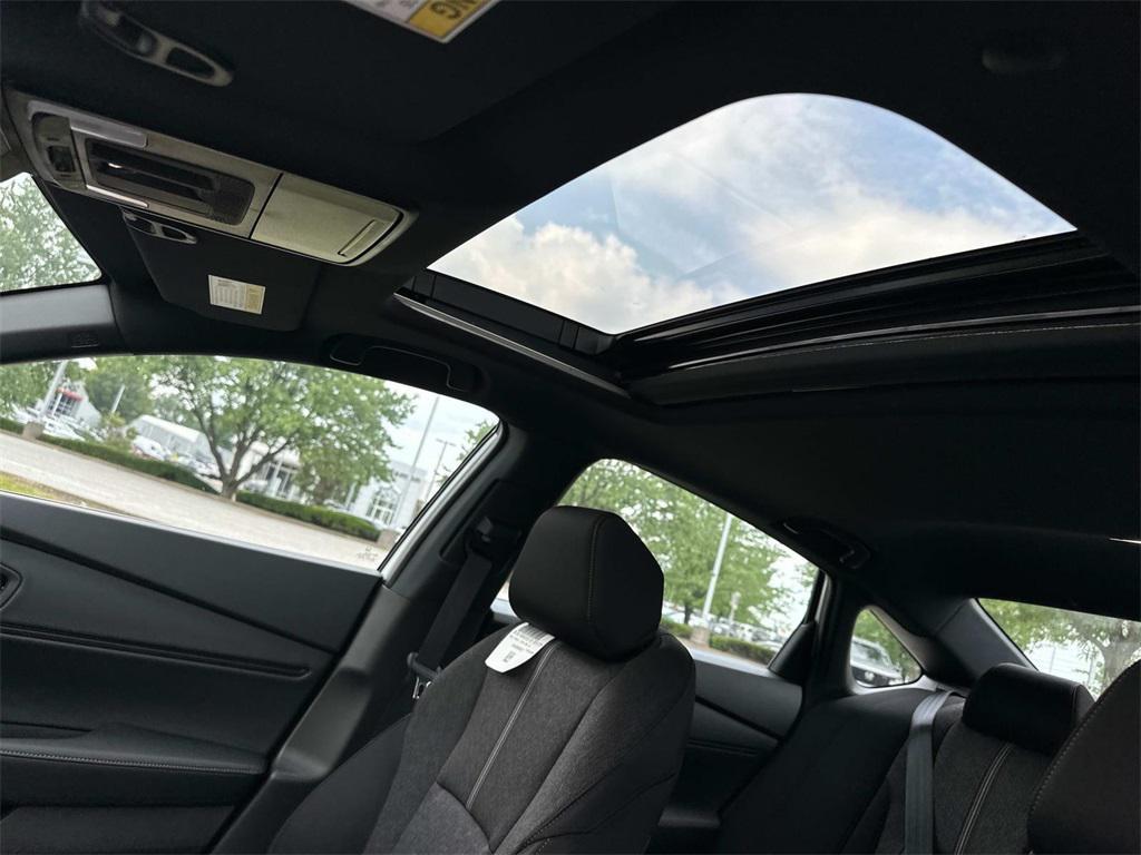 new 2025 Honda Accord Hybrid car, priced at $35,260